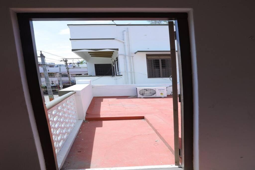 Heritage Home With 2 Bed/2 Bath With Kitchen In A Residential Neighborhood. Madurai Exterior foto